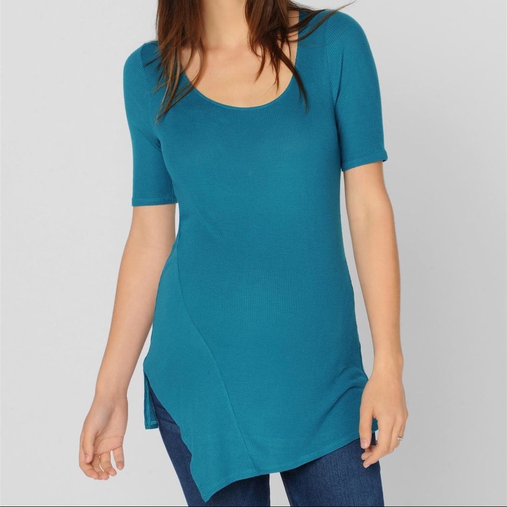 NWOT - Teal Maternity shirt from A Pea in the Pod